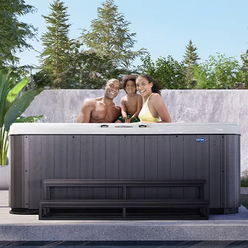 Patio Plus hot tubs for sale in Las Piedras